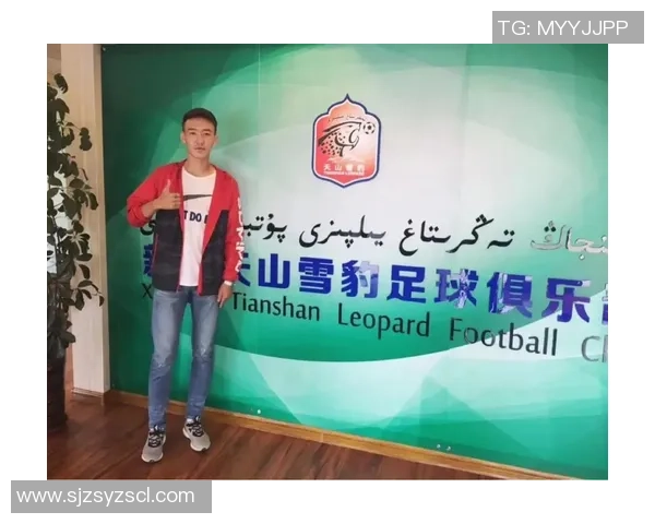 蒙古足球第一球星崛起 揭开其背后的奋斗历程与荣耀瞬间